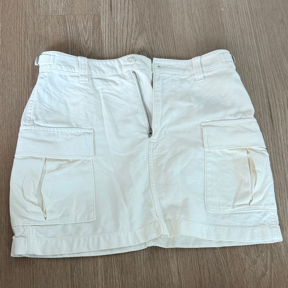 Aritzia White Cargo Mini Skirt